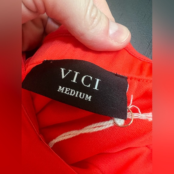 NWT Twilight Tides Off The Shoulder Maxi Dress in Scarlet, Size Medium - Picture 11 of 11